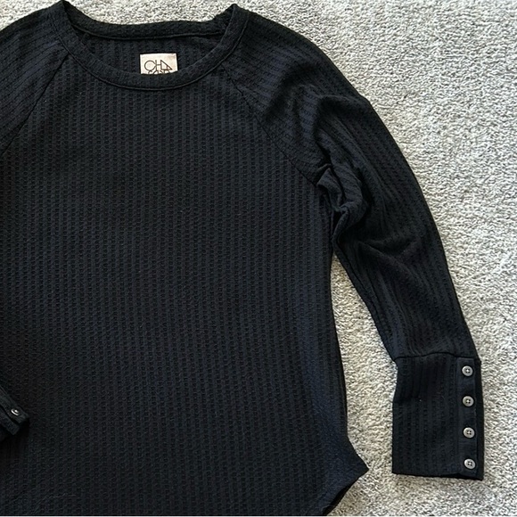 Chaser Black Thermal Waffle Knit Top - Picture 4 of 8